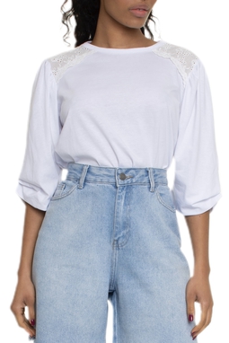Tshirt Detalhe Laise.