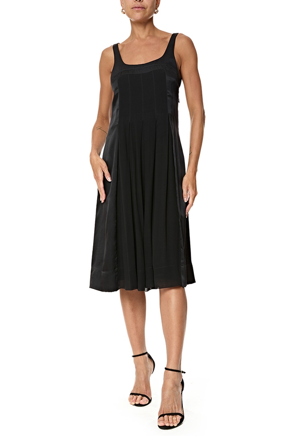 Vestido Curto Seda Preto - DG76847 Forum