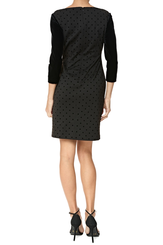 Vestido Curto Veludo Preto - DG76341 Tahari