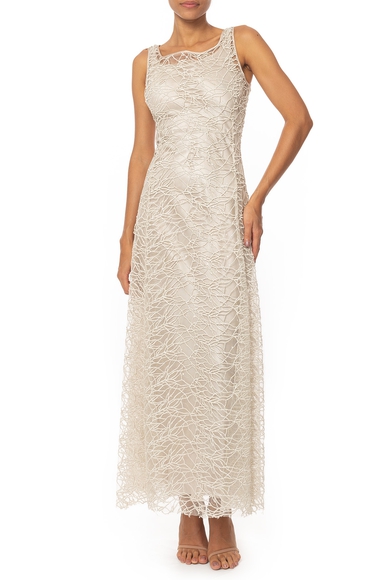 Vestido Longo Renda Bege