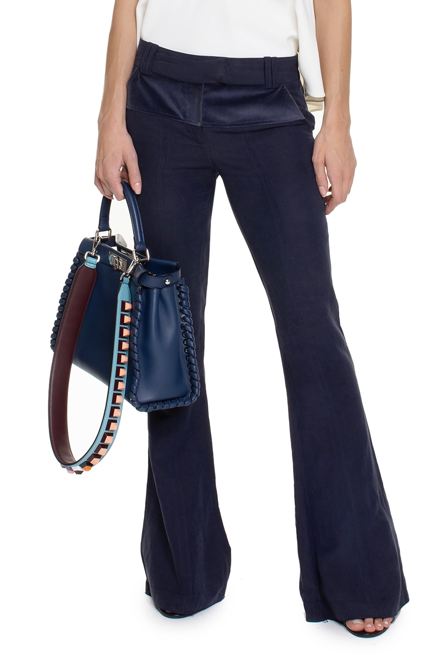 Calça Flare Azul Marinho Detalhe Veludo